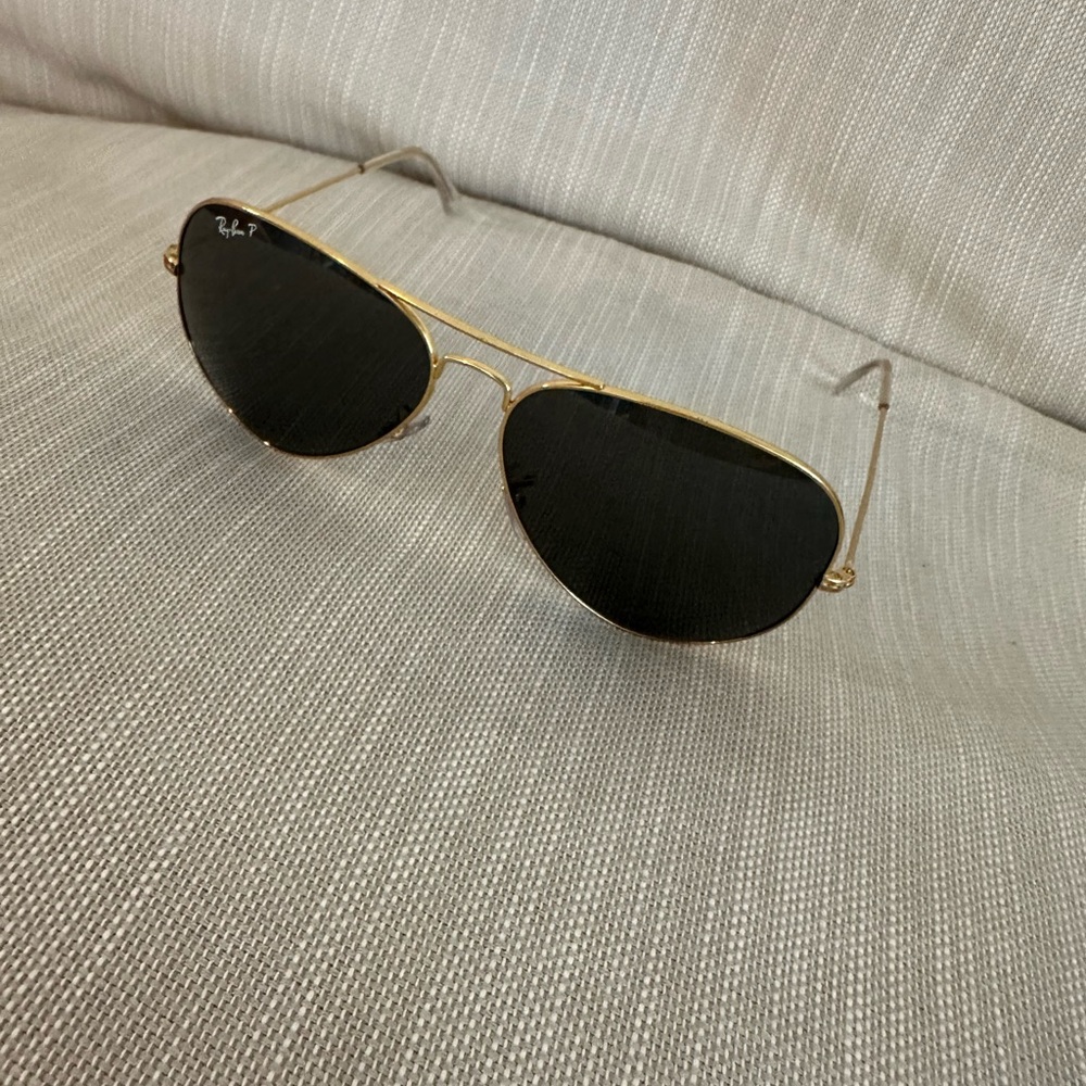Ray-Ban Classic Aviator Gold Sunglasses 62014